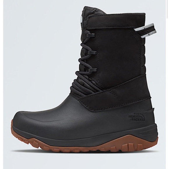 The North Face Shoes - The North Face Yukiona Mid Boots Women's Winter Snow Boots Black TNF Size 8 NWT